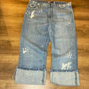 Duck Head Juniors 13 Distressed Faded Bleached Cuffed Light Wash Capri Jeans